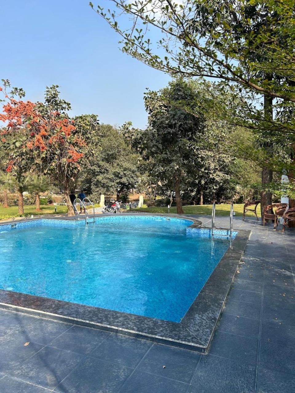 Grand Celebration Resort Neral Exterior foto