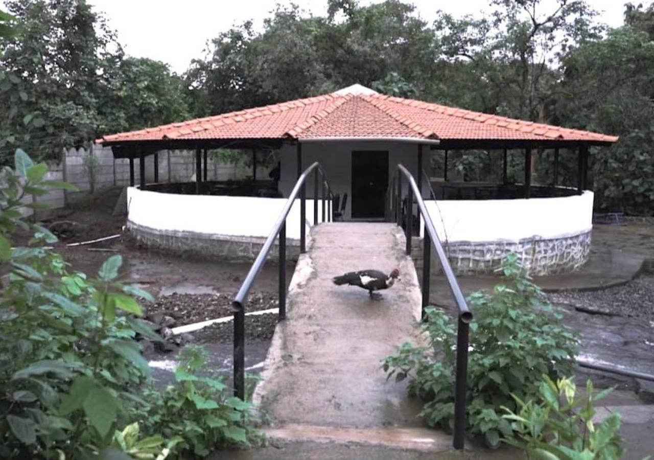 Grand Celebration Resort Neral Exterior foto